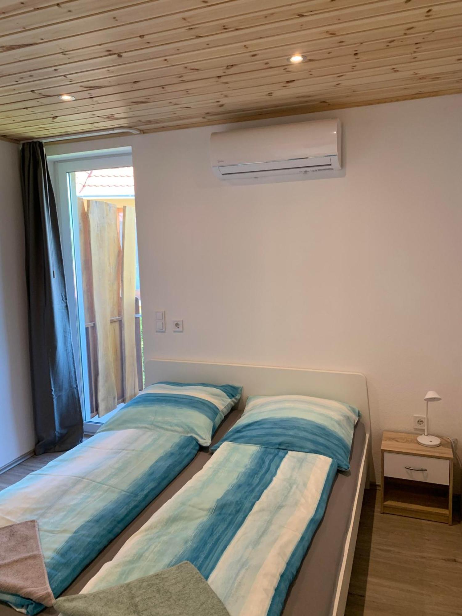 Molnar Apartman Zamárdi Екстериор снимка